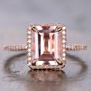 *NEW 18K Rose Gold Morganite Halo Diamond Ring O